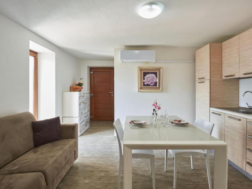 Appartement Rustico Maria à Vercana Extérieur photo